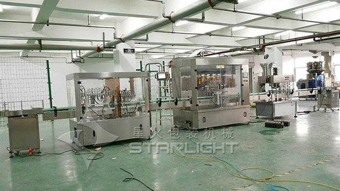 液體自動化灌裝生產(chǎn)線-膏體灌裝生產(chǎn)線實拍展示圖